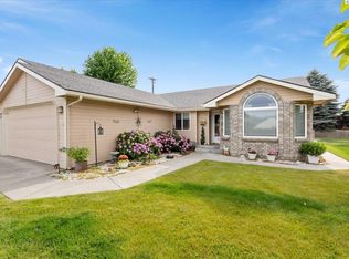 901 Sirron Ave, Richland, WA 99352
