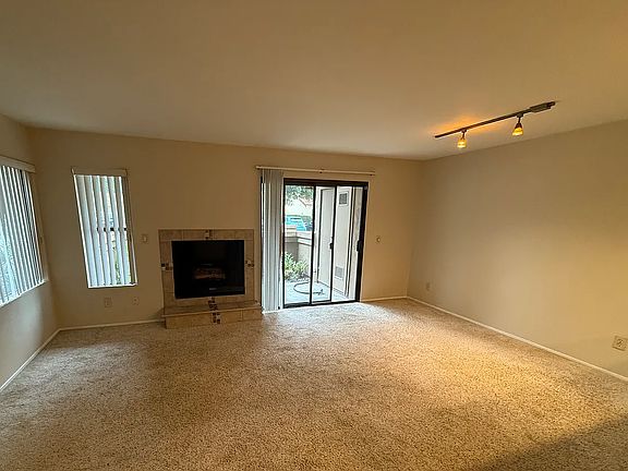 3rd image of 9916 Scripps Westview Way Unit 163