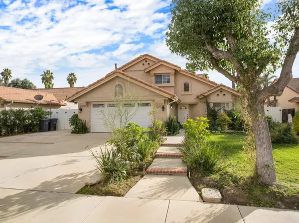 2631 Alne Dr, Hemet, CA 92545