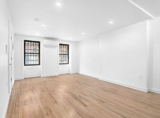303 Macon St, Brooklyn, NY 11216