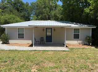 708 Wayne Street, Darien, GA 31305