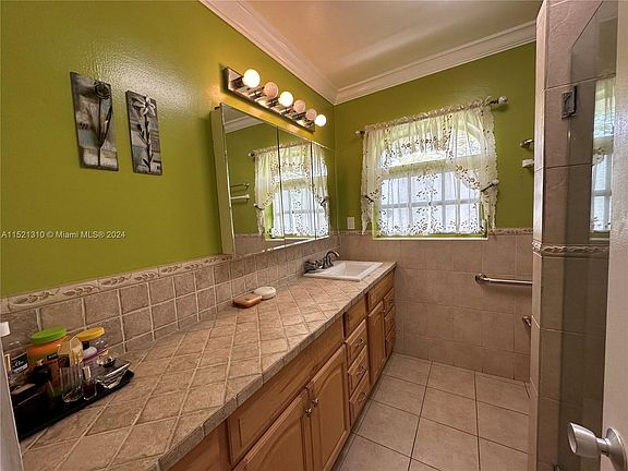 4th image of 11394 SW 171st St #22333C
