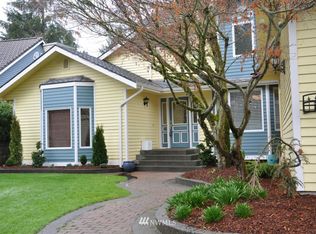 8611 51st St W, University Place, WA 98467