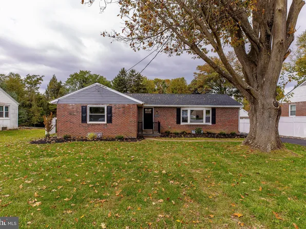 373 Barbara St, Millersville, PA 17551