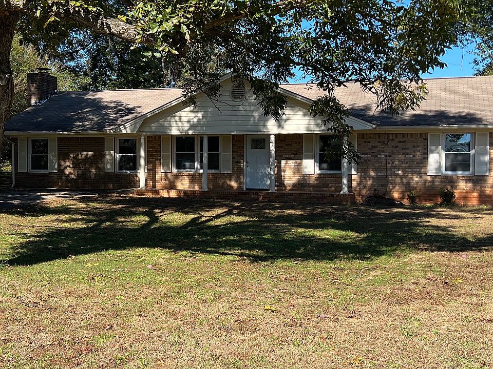 1st image of 3751 Robinson Dr