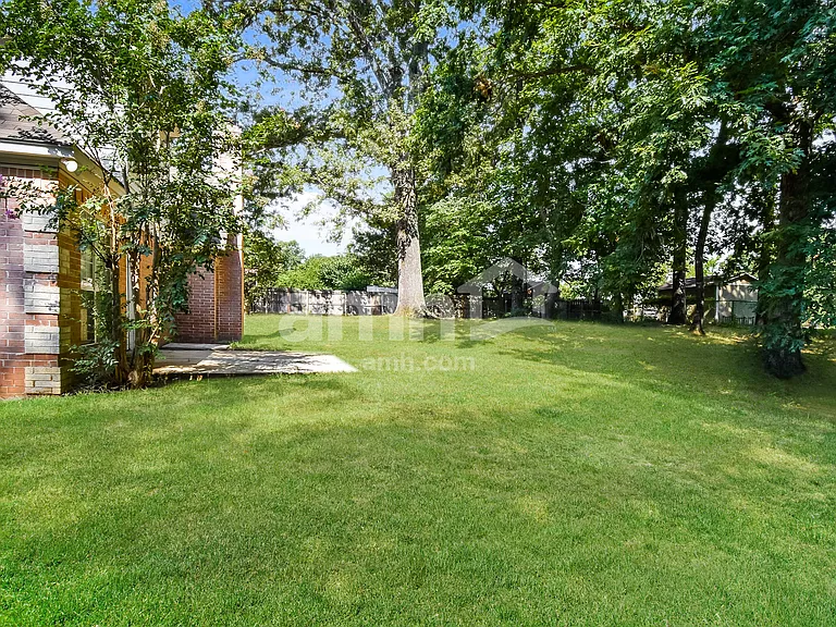 4514 Huron Rd — Photo 16