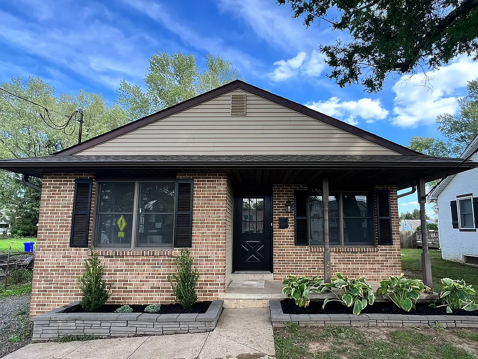 426 Springdale Ave