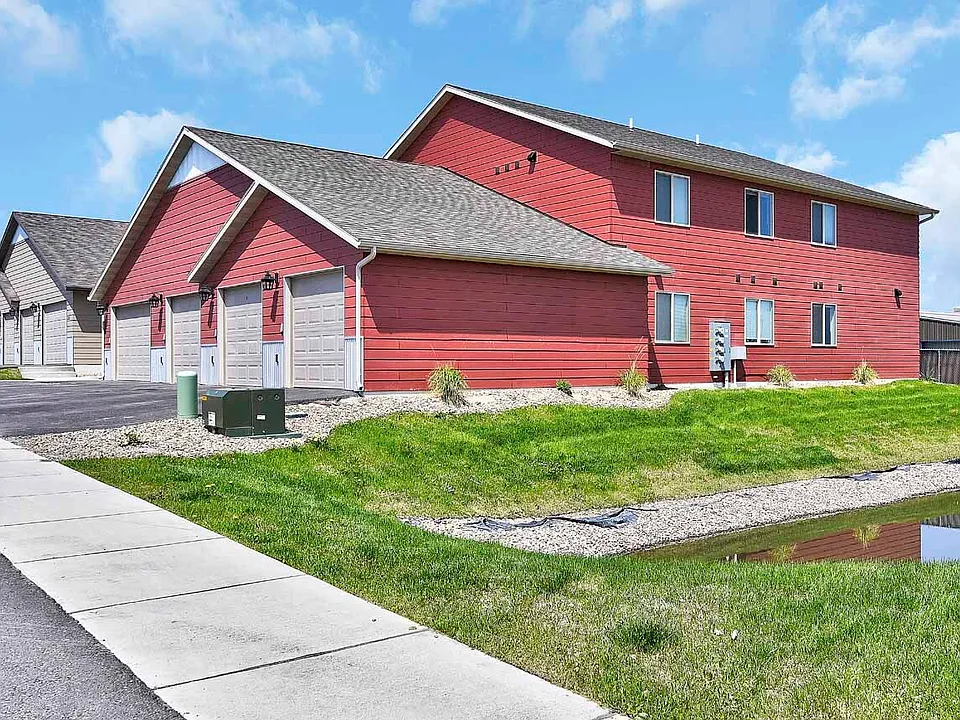 3200 Lark Ave #2