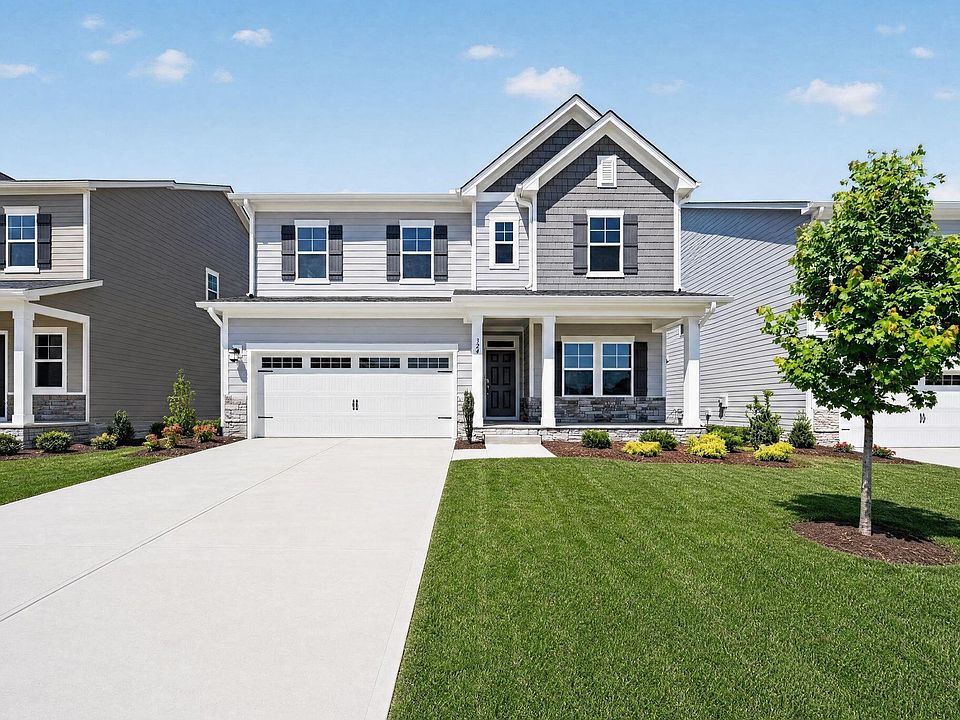 1st image of 324 Oakwood Crest Dr