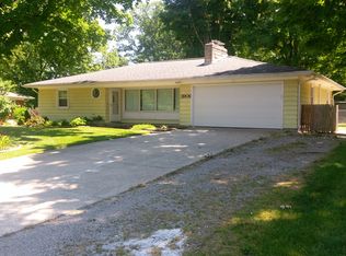 3906 Knollcrest Rd, Fort Wayne, IN 46835