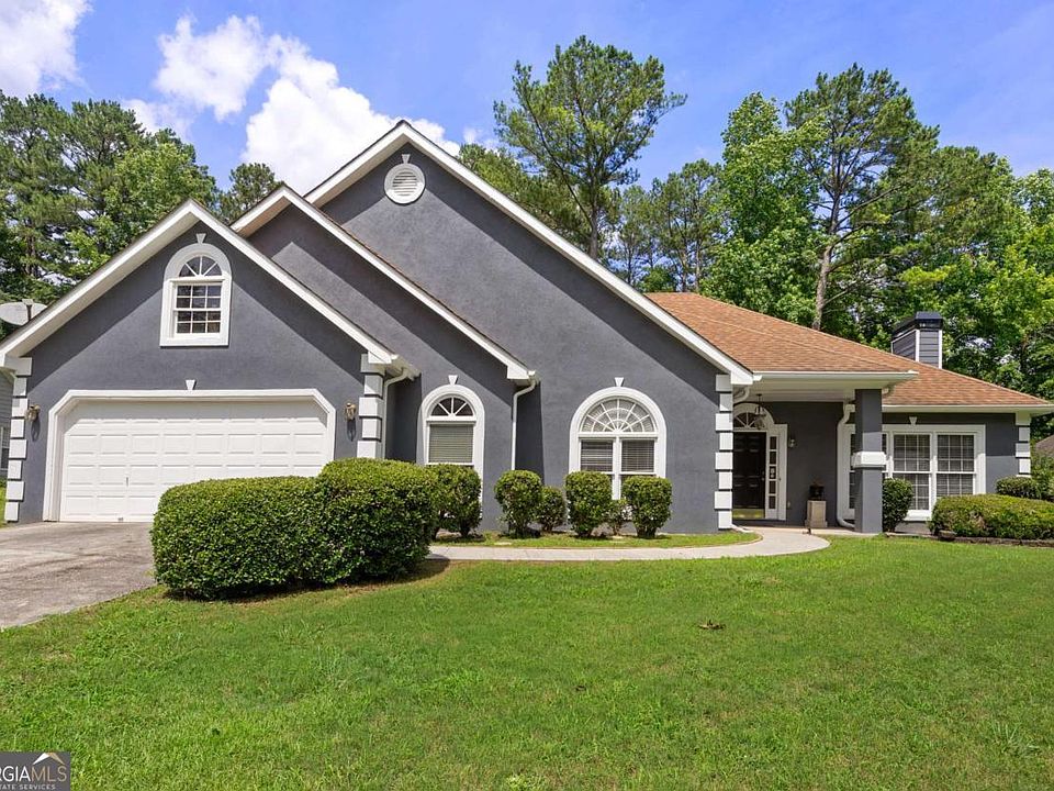 1st image of 3210 Hall Garden Rd