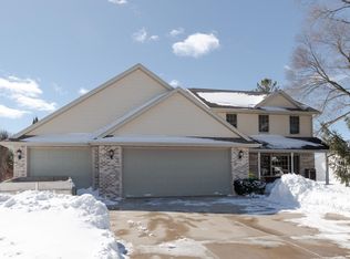 2919 Hornsby Way, Green Bay, WI 54313
