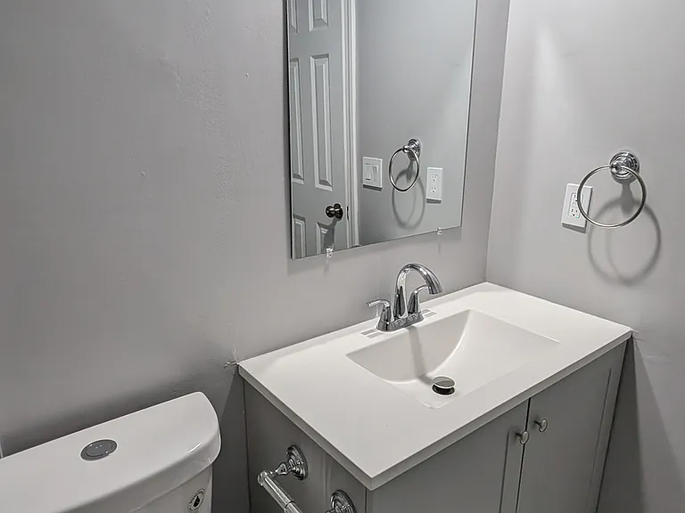 8324 Robinson St — Photo 25