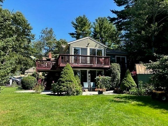 3rd image of 337 Lakeshore Dr