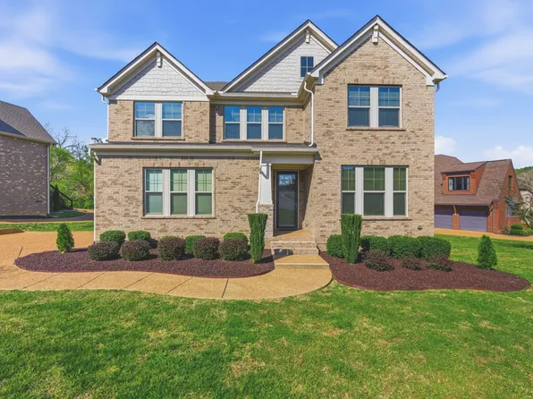 600 Cherry Grv, Whites Creek, TN 37189