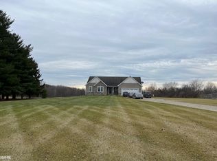 11173 Smiths Creek Rd, Riley, MI 48041