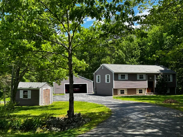 124 Mountain Road, York, ME 03902