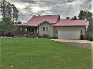 15625 Pierce Rd, Stanwood, MI 49346