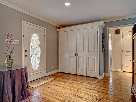 5th image of 4118 Park Ln