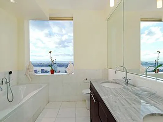 Sold by Corcoran | media 14