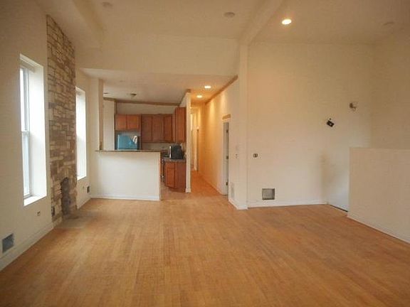 4th image of 1658 S Millard Ave #2