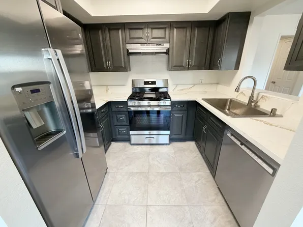 3119 Foothill Blvd APT 4, La Crescenta, CA 91214