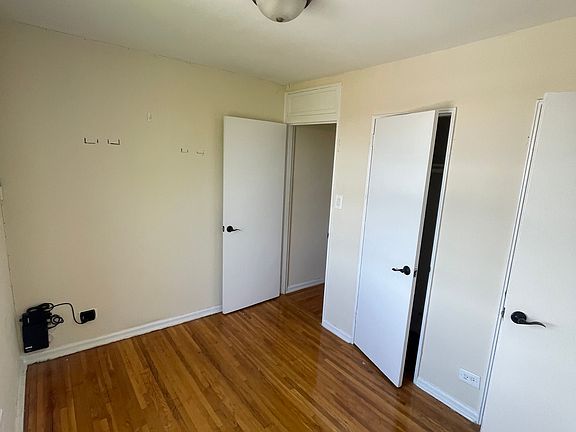 3rd image of 139-80 85th Dr #55