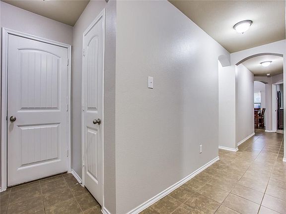 5th image of 2108 Forest Meadow Dr