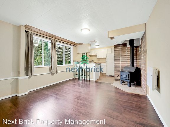 4th image of 22055 NE 175th St #B