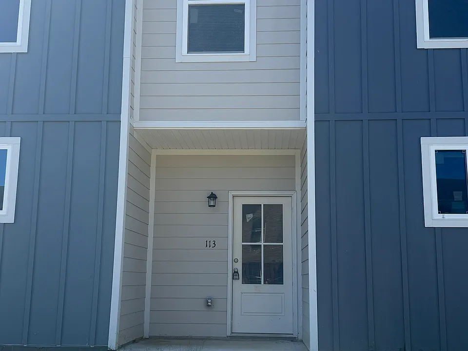 113 Blaze Dr