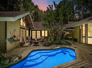 1115 Old Cartertown Rd, Gatlinburg, TN 37738