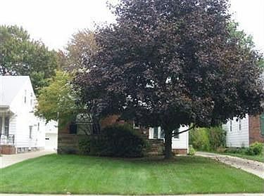 2nd image of 1057 S Belvoir Blvd