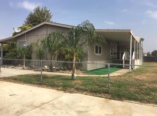 1067B Stevenson St, Colton, CA 92324