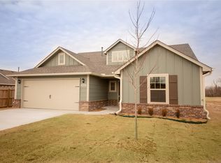 2108 E Winston St, Broken Arrow, OK 74011