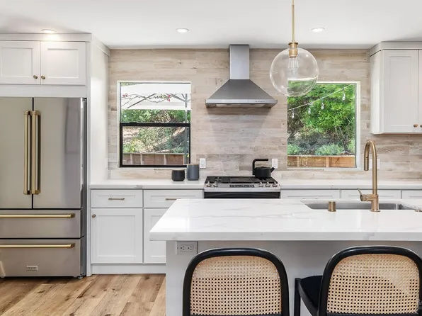 1182 Simmons Lane, Novato, CA 94945