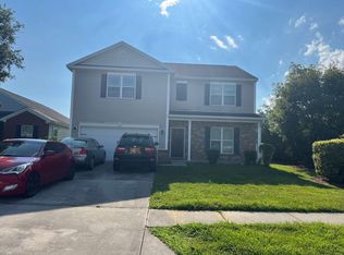 110 Lakepointe Dr, Savannah, GA 31407
