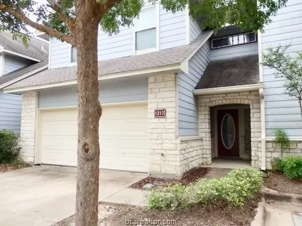 1217 Canyon Creek Cir, College Station, TX 77840