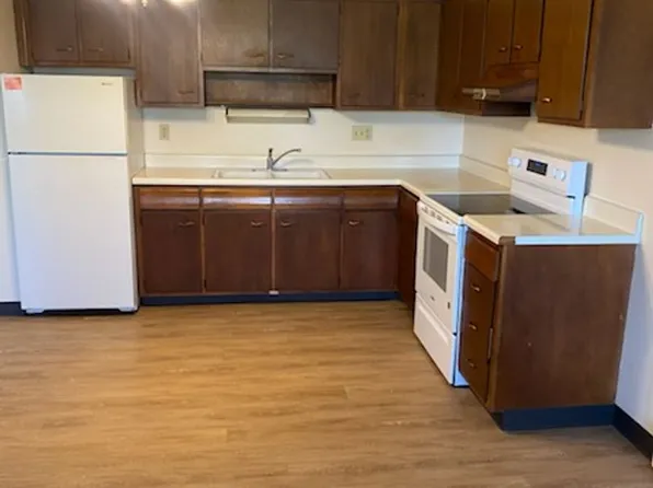 441 Quincy, 441 Quincy Below #202, Green Bay, WI 54301