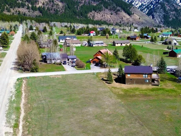 62 Alta, Thayne, WY 83127