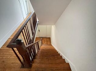 37 Chapel St APT 2, Lowell, MA 01852