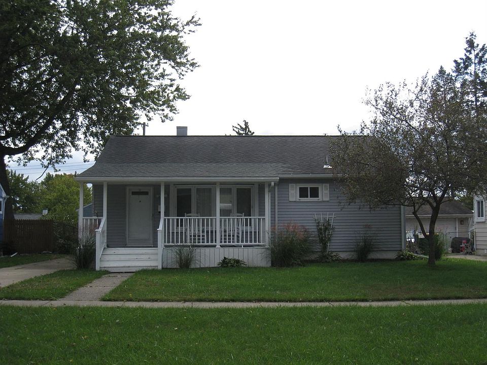 1st image of 1292 Marcus Ave