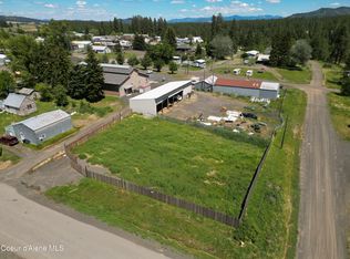 866 E St, Plummer, ID 83851