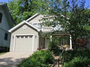 29 N Iola Dr, Saint Louis, MO 63119