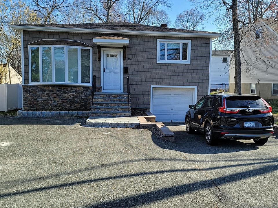 1st image of 514 Eagle Rock Ave