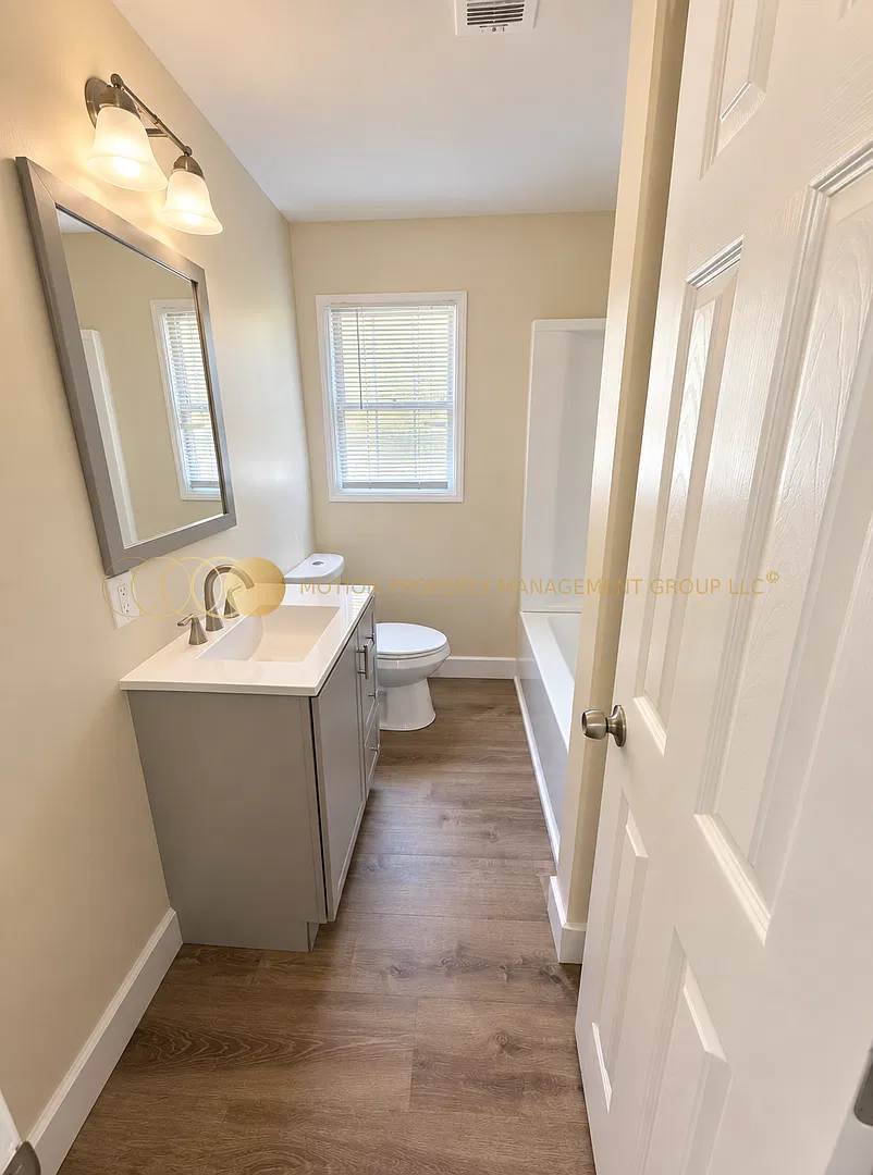 113 Rose Street — Photo 4