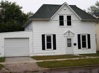 718 N State St, New Ulm, MN 56073
