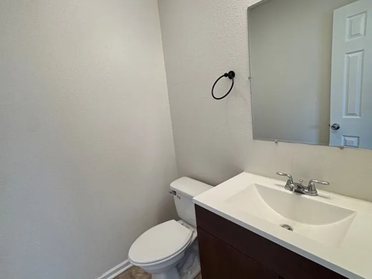 1723 Elijah Blue Dr — Photo 11