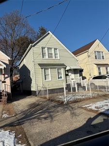 190-43 112th Avenue, Saint Albans, NY, 11412
