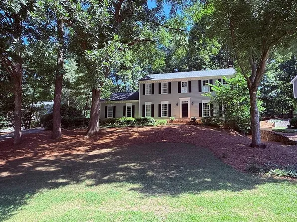 1160 Old Woodbine Rd, Sandy Springs, GA 30319