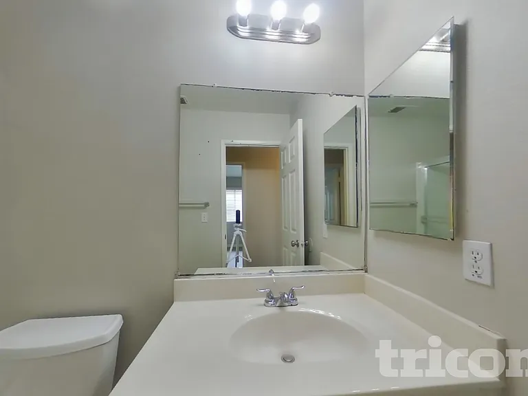 1436 Northwood Dr — Photo 13